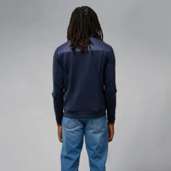 J.Lindeberg Quilt Hybrid Thermal Golf Wind Jacket -Golf Apparel Store J.Lindenberg Quilt Hybrid Jacket AMOW07063 6855 WTLIN045 JL Navy Model 3